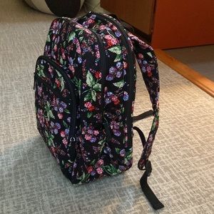BRAND NEW Vera Bradley Flower-Print Backpack